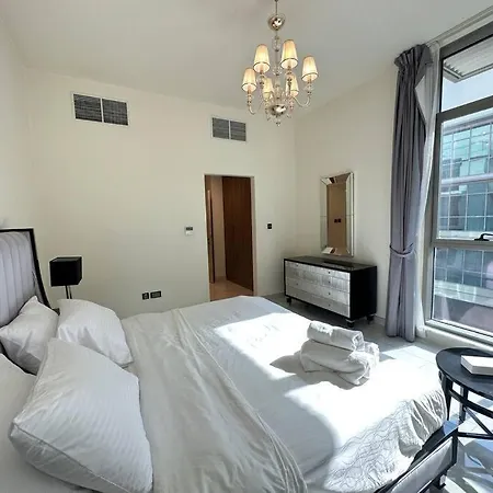 Stunning 1-Bedroom In The Polo Residence, Meydan Dubai Exterior photo