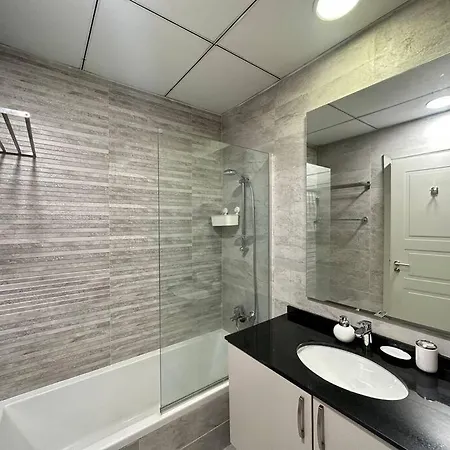 Stunning 1-Bedroom In The Polo Residence, Meydan Dubai Exterior photo